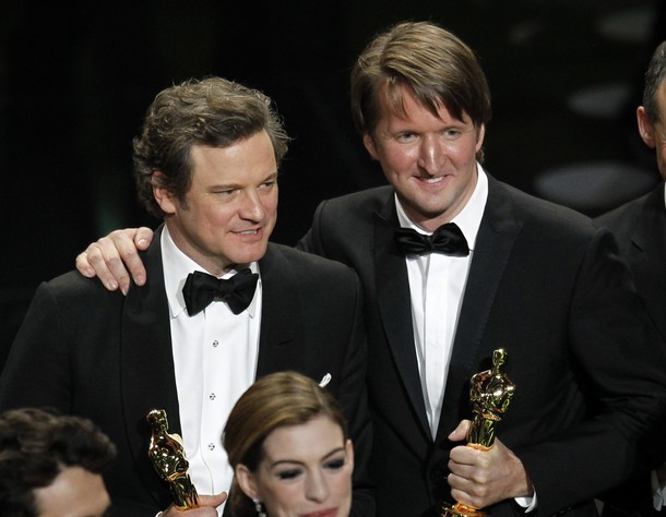 Actorul Colin Firth si regizorul Tom Hooper