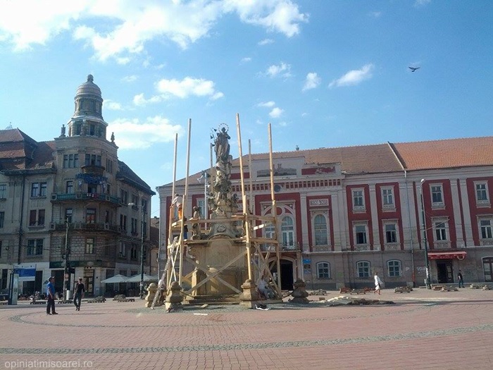 monument nepomuk libertatii (4)