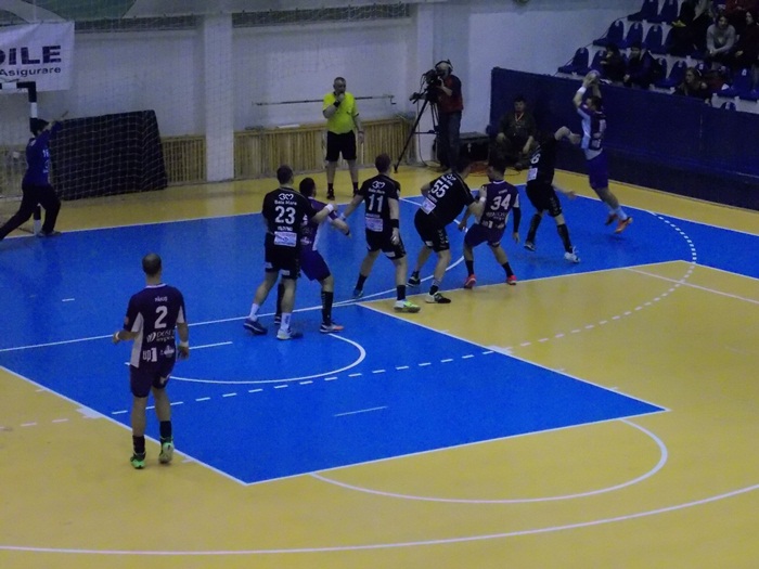 Poli-Dinamo-handbal-masculin (30)