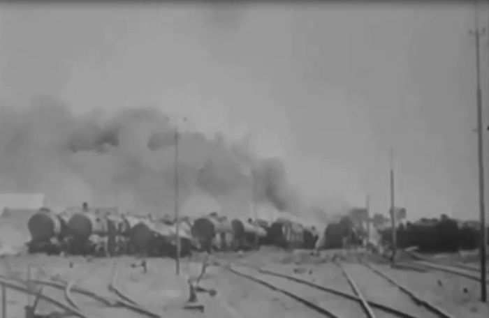 trenuri-bombardare-1944