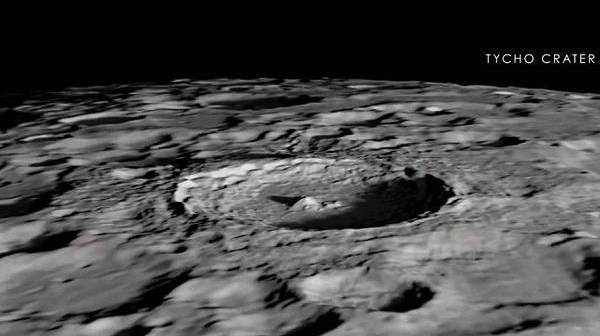 Nasa A Surprins Imagini Spectaculoase De Pe Pe Partea Intunecata A