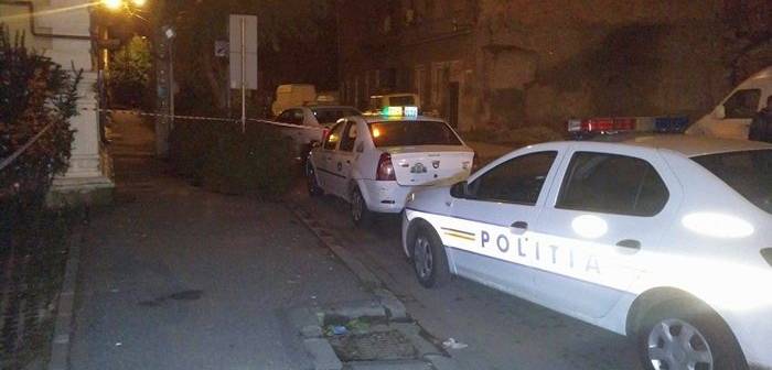 Tânăr de 19 ani își riscă libertatea: taximetrist jefuit în Timișoara. Tânăr de 19 ani își riscă libertatea: taximetrist jefuit în Timișoara.