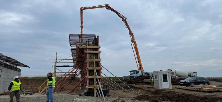 Santierul se redeschide pentru a treia descarcare pe Autostrada. Acordul pentru lucrarile de 10 km la Sanandrei a fost dat.