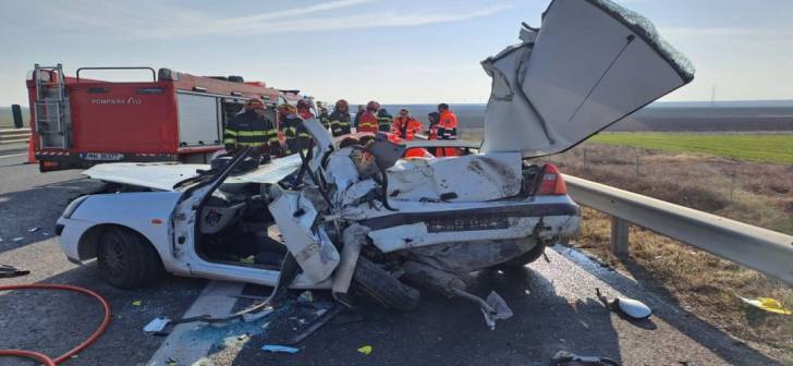 Se caută constructor pentru noua unitate de pompieri lângă Timișoara, pe autostradă. Se caută constructor pentru noua unitate de pompieri lângă Timișoara, pe autostradă.