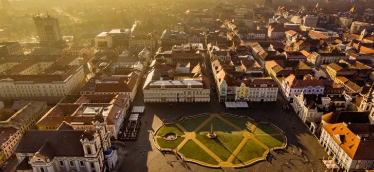 Vreme insolită la Timișoara: Soare de Crăciun, potrivit meteorologilor.