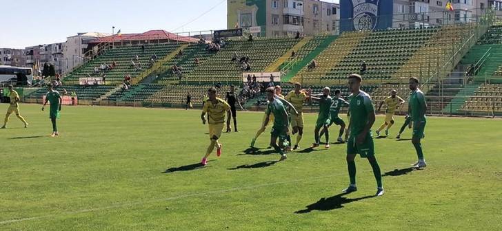 "Dumbravita a suferit o noua infrangere in ultimul meci din 2022" "Dumbravita a suferit o noua infrangere in ultimul meci din 2022"