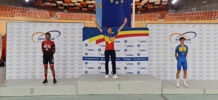 "Campioni naționali pe pista și la cross-country marathon: doi cicliști profesioniști de la Velocitas Timișoara" "Campioni naționali pe pista și la cross-country marathon: doi cicliști profesioniști de la Velocitas Timișoara"
