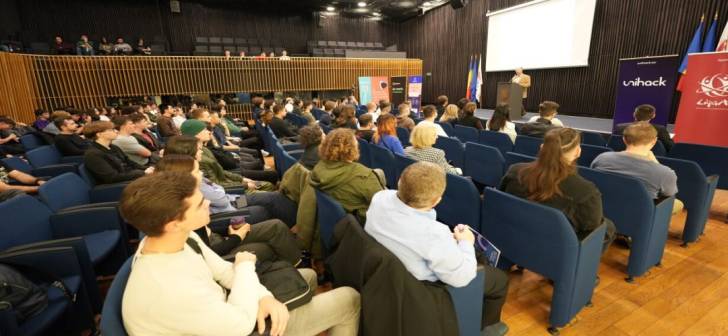 Inscrierile deschise pentru UniHack, hackathon dedicat elevilor si studentilor. Inscrierile deschise pentru UniHack, hackathon dedicat elevilor si studentilor.