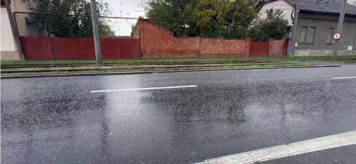 Furtuna de grindina a lovit sudul Timisoarei cu ploaie momentosuiota