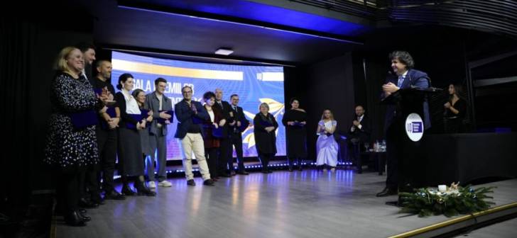 "Gala Premiilor UPT 2023: Recunoasterea Performantei si Inovatiei"