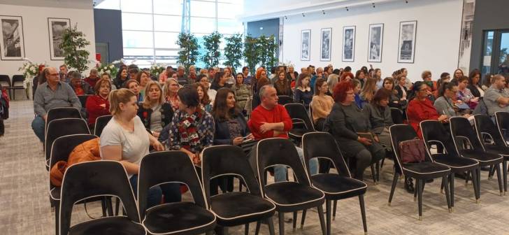 Noutati legislative Codul Muncii prezentate agentilor economici in Timis Noutati legislative Codul Muncii prezentate agentilor economici in Timis