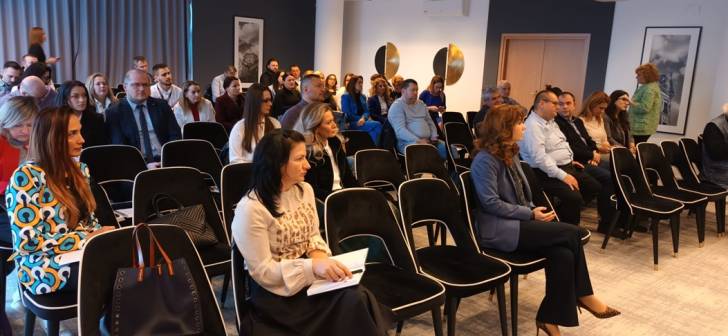 "Finantari disponibile pentru afaceri in Timis prezentate intr-un seminar" "Finantari disponibile pentru afaceri in Timis prezentate intr-un seminar"