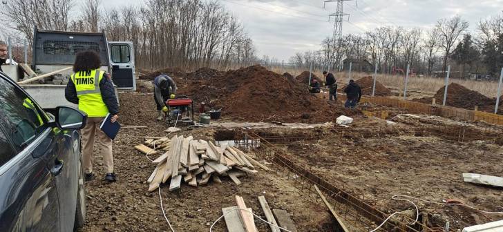 Inspectorii ITM au descoperit angajati la negru in firmele de constructii, amenzi de 400.000 lei