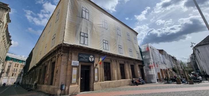 Biblioteca Judetena din Timisoara va fi renovata cu bani noi Biblioteca Judetena din Timisoara va fi renovata cu bani noi