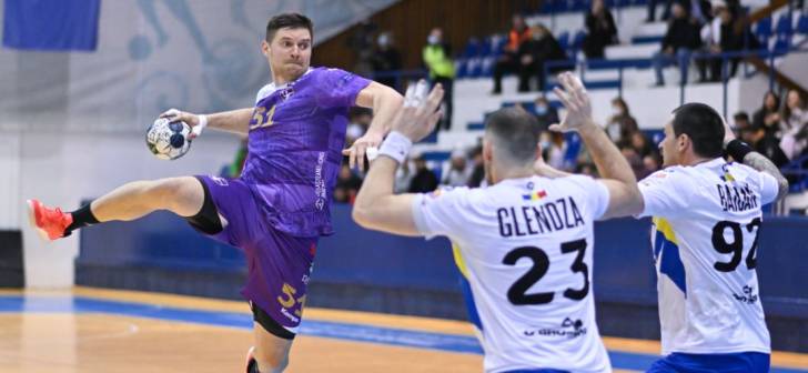 Handbalistii Politehnicii Timisoara joaca impotriva Vasluiului pentru a evita retrogradarea.