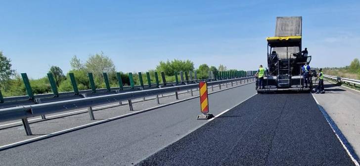 Se închide o porțiune din Autostrada Vestului. Trafic deviat până la sfârșitul lunii. Se închide o porțiune din Autostrada Vestului. Trafic deviat până la sfârșitul lunii.