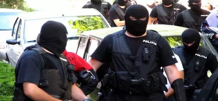 Razie impotriva retelei de traficanti de migranti in Romania