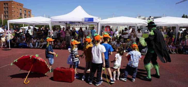 „Poli Kids Fest: A patra ediție aduce o lume fantastică pentru copii la Universitatea Politehnică Timișoara” „Poli Kids Fest: A patra ediție aduce o lume fantastică pentru copii la Universitatea Politehnică Timișoara”