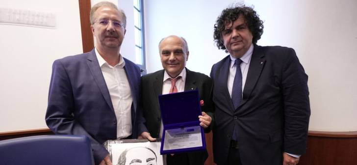 Decanul Vasiu, fost profesor la Politehnica Timișoara, a încetat din viață Decanul Vasiu, fost profesor la Politehnica Timișoara, a încetat din viață