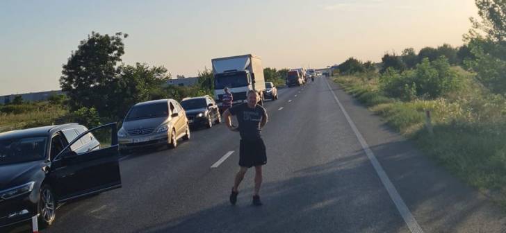 Accident grav pe drumul Timisoara - Moravita, o soferita ranita