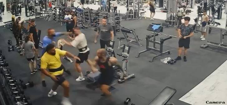 Incident violent in sala de sport din Timisoara: Kickboxer cunoscut injunghiat in urma glumelor de pe Tiktok. Filmatul