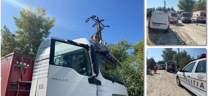 Tragedie la o fabrică din Timiș: șofer electrocutat, soția martoră înspăimântată. Tragedie la o fabrică din Timiș: șofer electrocutat, soția martoră înspăimântată.