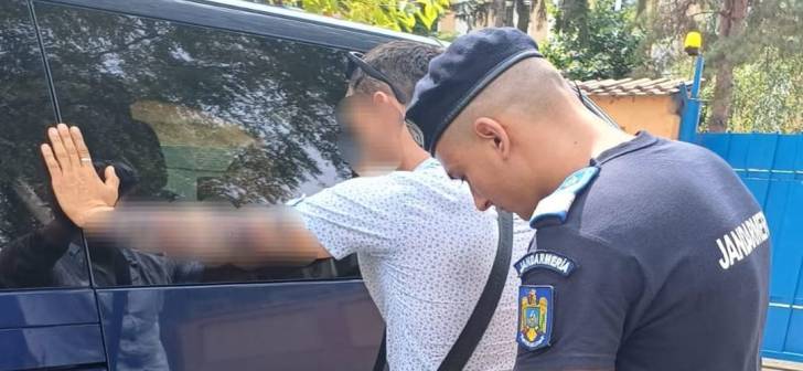 „Descoperirea surprinzătoare din Parcul Botanic: ce am uitat în rucsac la Timișoara?” „Descoperirea surprinzătoare din Parcul Botanic: ce am uitat în rucsac la Timișoara?”