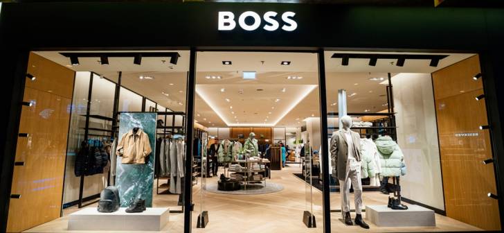Primul magazin de haine BOSS a fost deschis in Timisoara. Primul magazin de haine BOSS a fost deschis in Timisoara.