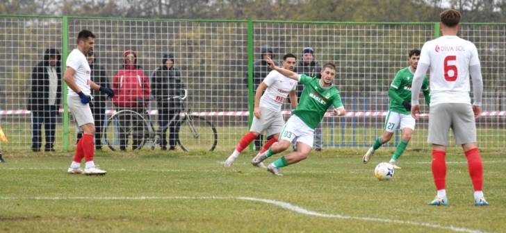Liderul înfruntă o surpriză acasă: Ghiroda învinge Lupeniul, iar Săguș câștigă derby-ul subsolului.