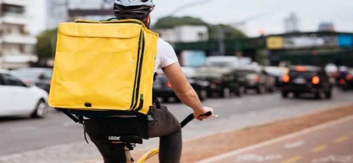 Muncitori la negru, amenzile ITM Timisoara, santiere si curieri pe bicicleta.