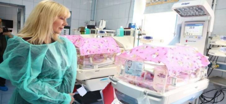 Medicii din Timișoara strâng fonduri pentru un nou spital maternitate. Medicii din Timișoara strâng fonduri pentru un nou spital maternitate.