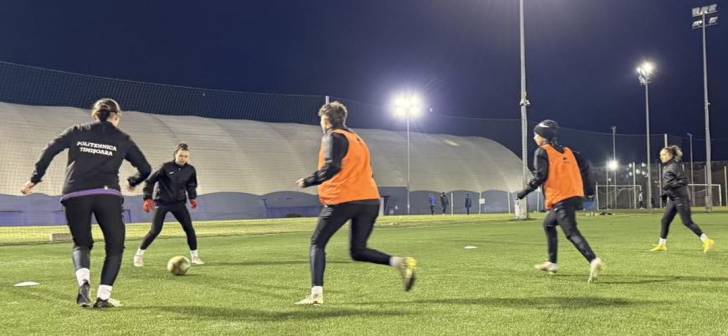 Fetele de la Poli Timișoara s-au întors la antrenament pentru meciuri de pregătire.