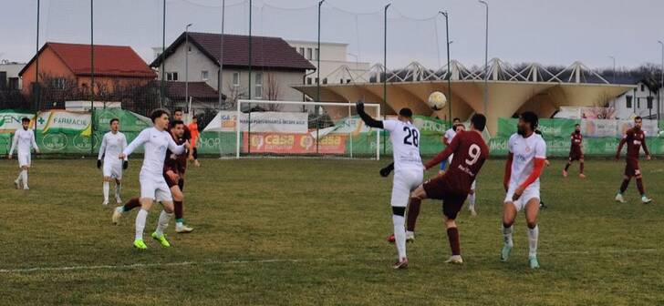 Dumbrăvița învinge Viitorul Arad și se pregătește pentru ultimul test al iernii. Dumbrăvița învinge Viitorul Arad și se pregătește pentru ultimul test al iernii.