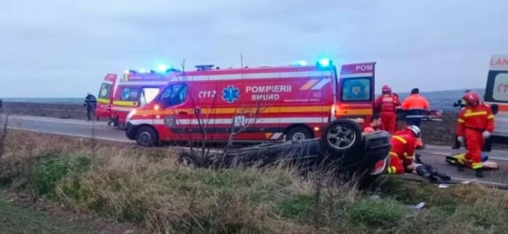 Sot și sotie accidentati după ce mașina s-a răsturnat în Timișoara Sot și sotie accidentati după ce mașina s-a răsturnat în Timișoara