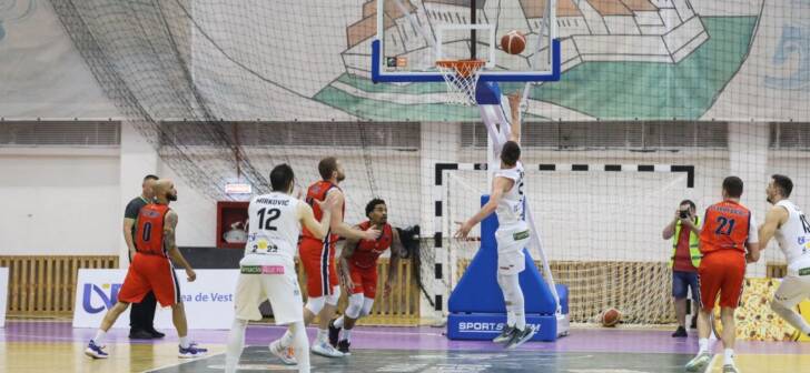 SCM Timișoara află programul din Cupa României. 'Leii' debutează sezonul în deplasare.