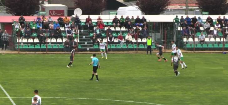 Dumbrăvița pierde șansele de a rămâne în Liga 2 după egalul cu Focșaniul.