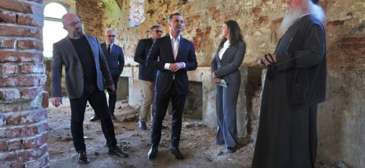 Consiliul Județean preia Castelul Banloc pentru a-i păstra istoria vie. Consiliul Județean preia Castelul Banloc pentru a-i păstra istoria vie.
