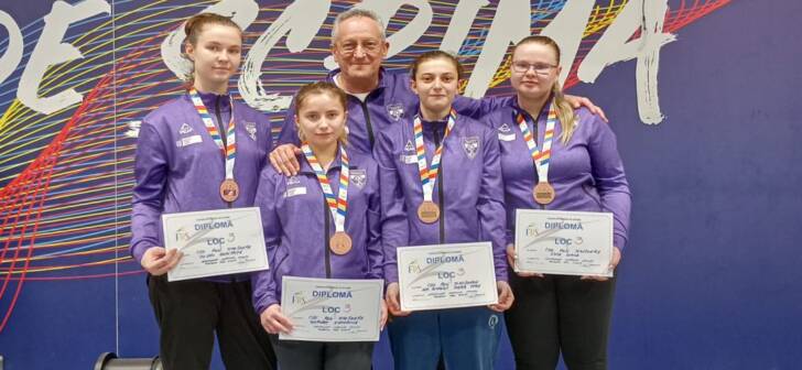 Politehnica Timișoara, medalii de bronz la Campionatul Național de scrimă pentru senioare. FOTO