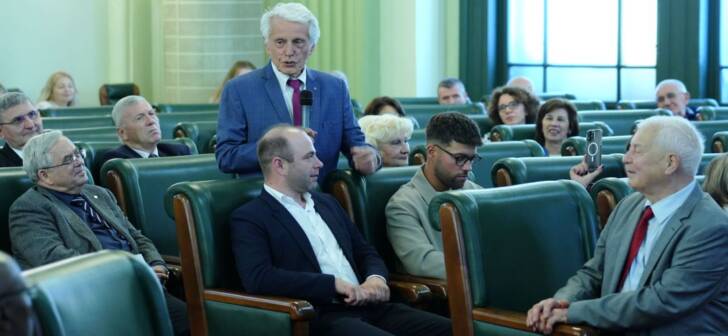 Universitatea Politehnica Timișoara îl sărbătorește pe profesorul Radu Bancilă la 80 de ani.