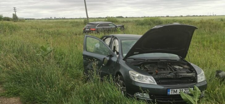 Accident grav la ieșirea din Timișoara: două victime după ce mașinile au ieșit de pe șosea. VIDEO