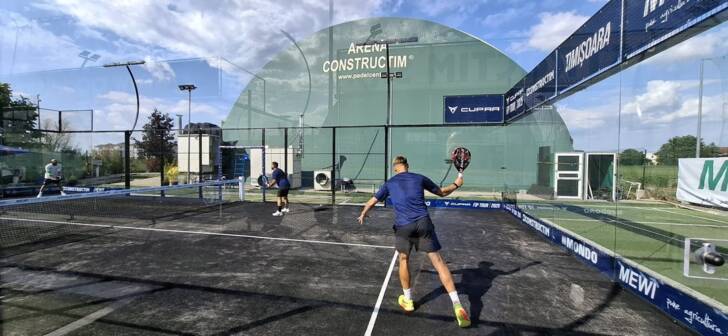 Concurență acerbă la Padel Center din Timișoara: eveniment în locul etapei din Circuitul Național!