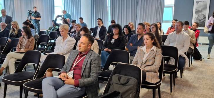 Informare la CCIA Timiș: Ce trebuie să știi despre protecția consumatorilor? Informare la CCIA Timiș: Ce trebuie să știi despre protecția consumatorilor?