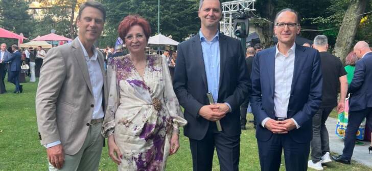Sărbătoarea Verii AHK România 2025 se desfășoară în spiritul competiției. Sărbătoarea Verii AHK România 2025 se desfășoară în spiritul competiției.