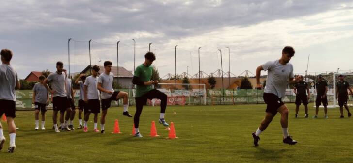 Dumbrăvița se pregătește cu un nou antrenor pentru Liga 2: schimbări în lot și program!