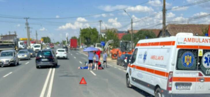 Biciclist accidentat de o mașină în apropiere de Timișoara Biciclist accidentat de o mașină în apropiere de Timișoara