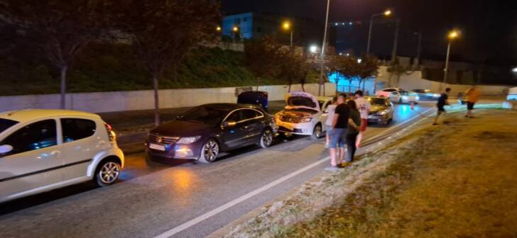 Tânără hărțuită de un șofer Uber la Timișoara, accident în timpul incidentului Tânără hărțuită de un șofer Uber la Timișoara, accident în timpul incidentului