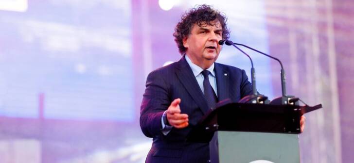 Florin Drăgan, rectorul UPT: Importanța abilităților AI crește constant în procesul de angajare Florin Drăgan, rectorul UPT: Importanța abilităților AI crește constant în procesul de angajare