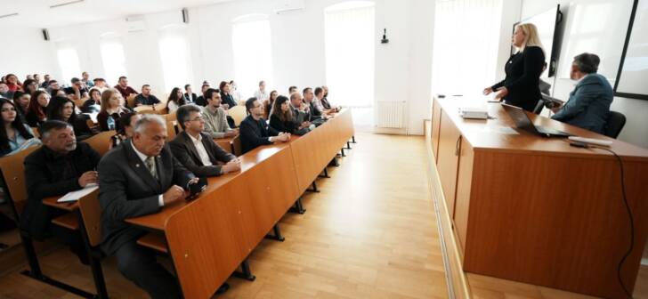 Universitatea Politehnica Timișoara lansează DigiCareer-UPT: Oportunități pentru dezvoltarea carierei. Universitatea Politehnica Timișoara lansează DigiCareer-UPT: Oportunități pentru dezvoltarea carierei.