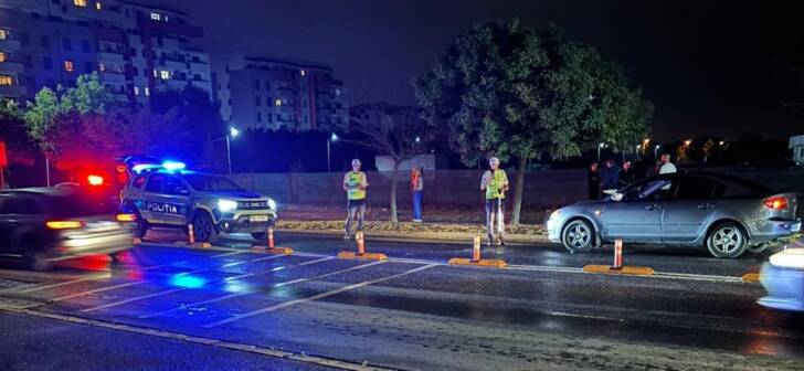 FOTO: Tânără accidentată pe trecerea de pietoni, incident lângă Timișoara.
