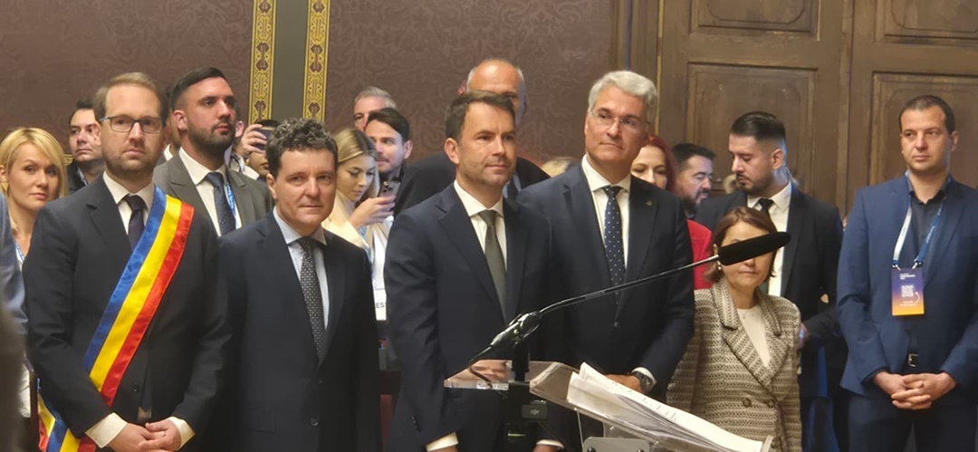 Presedintele Nicusor Dan La Timisoara Plimbare Prin Centru Mesaj La Presedintele Nicusor Dan La Timisoara Plimbare Prin Centru Mesaj La